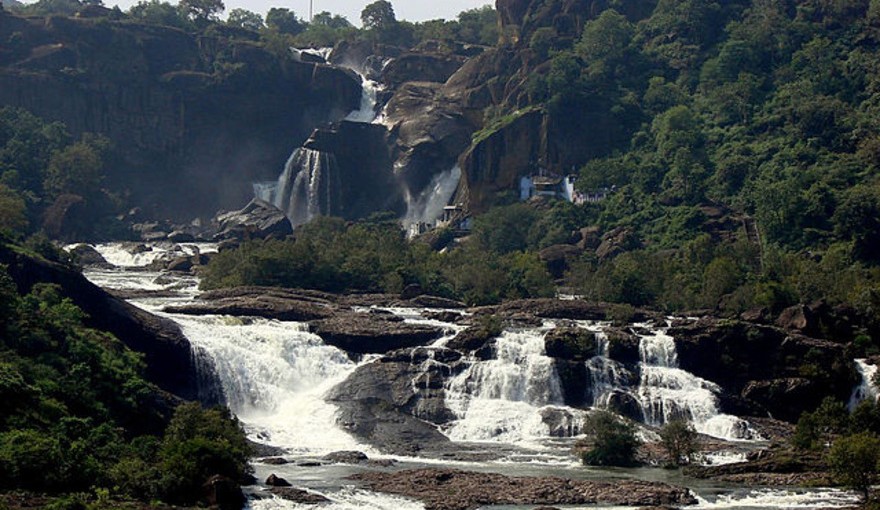 Papanasam Agasthiyar Falls