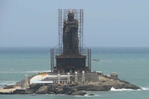Thiruvalluvar Statue – Kanyakumari