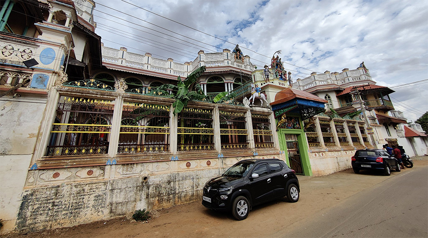 Chettinad Palace – Karaikudi Chettinad Palace – Karaikudi